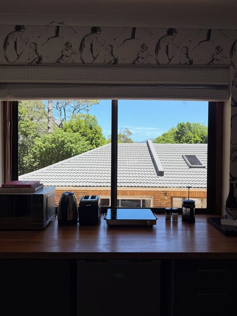 Deluxe Penthouse, Mountain View | Private kitchen | Fridge, microwave, coffee/tea maker, toaster