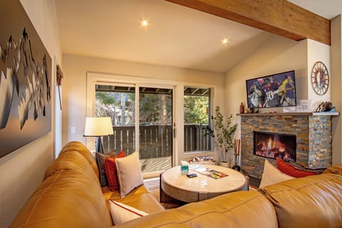 Condo, Multiple Beds, Balcony, Mountain View (Stonehenge Condo #5) | Living area | 42-inch flat-screen TV with digital channels