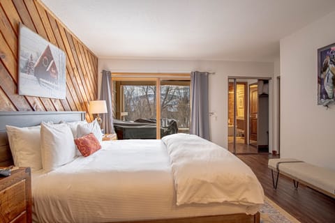Condo, Multiple Beds, Patio, Mountain View (Ridge Condo 2601) | 2 bedrooms, individually decorated, individually furnished