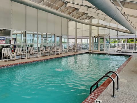 Condo (2 Bedrooms) | Property amenity