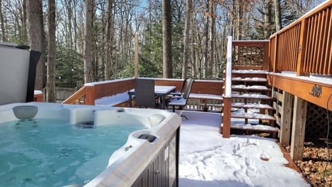 House (3 Bedrooms) | Property amenity