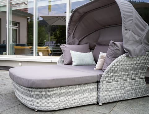 Sundeck