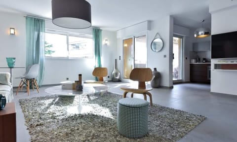 Apartment | Living area