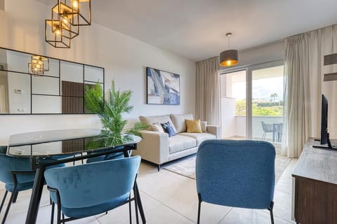 Living-dining room