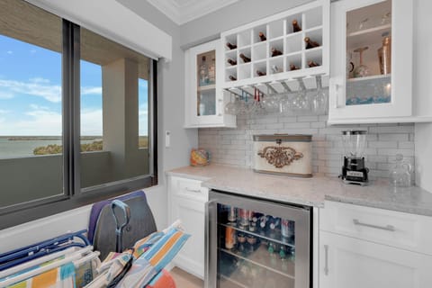 Bay views from your condo at Harbour Pointe 816