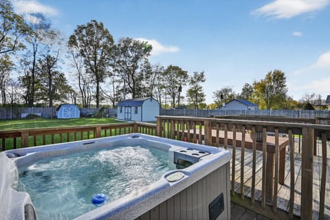 Tub, Hot Tub, Nature, Outdoors, Scenery