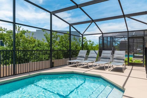 Pool/Pool view