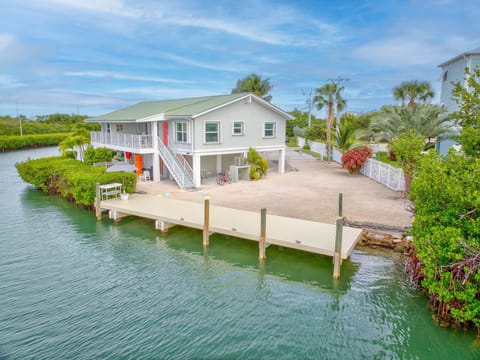50' dock