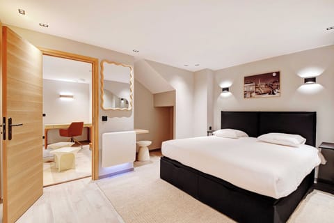 Apartment | 2 bedrooms, laptop workspace, iron/ironing board, bed sheets