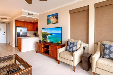 Share stories, sip wine, and slow down in a room where every detail is designed to welcome you back with warmth and ease KGV-22T5