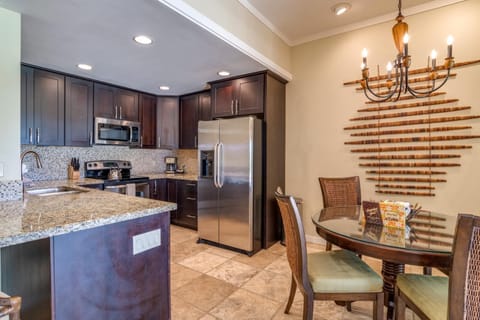 Wake up to the sound of the waves, and wander into this warm, inviting kitchen where breakfast begins with golden morning light KGV-14P3