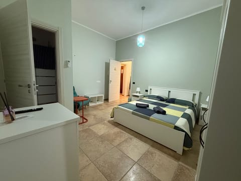 In-room safe, soundproofing, free WiFi