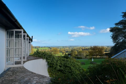 Views over Kenn Vlley