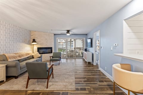 View of condo from entryway