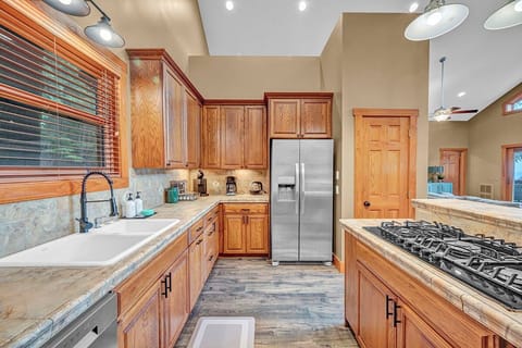 Fully stocked kitchen