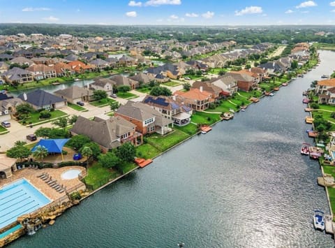 Beautiful aerial view of the home & community