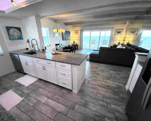 Sweeping ocean views from nearly every angle and viewpoint.  