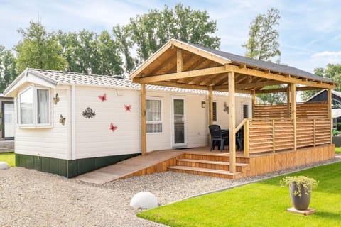 Camping Papillon Kinrooi – 113 - Front