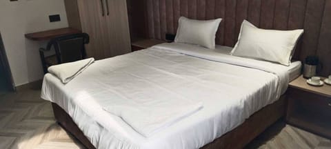 Deluxe Room | Free WiFi