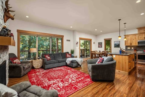 Welcome to Moose Meadow! Please enjoy this one of a kind mountain paradise in the heart of Welches.