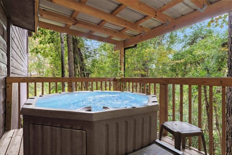 Soak in tranquility while surrounded by lush greenery and fresh mountain air!