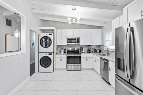 Thoughtfully organized with all the tools for everyday cooking. #KitchenStyle #GuestApproved