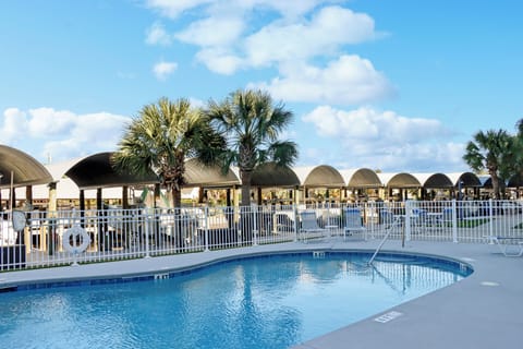 Canal Front Swimming Pool