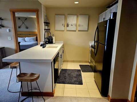 Floor, Home Decor, Flooring, Indoors, Rug