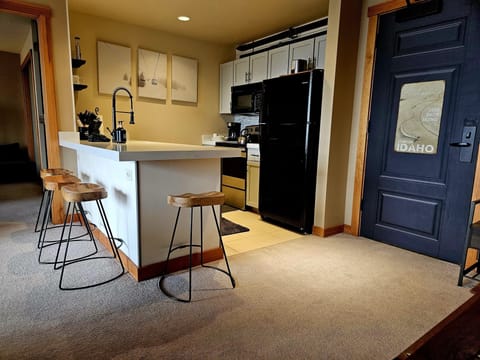 Floor, Indoors, Flooring, Kitchen, Appliance