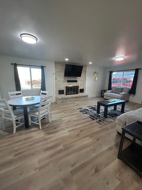Family Townhome | Interior