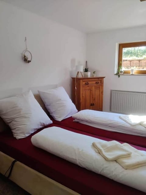 Wohn Schlaf Zimmer10