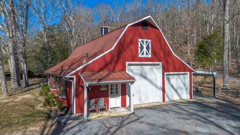 1575 Nimrod Road-2