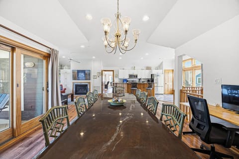 Top-Level Dining Room with Table (seats 10) (North)