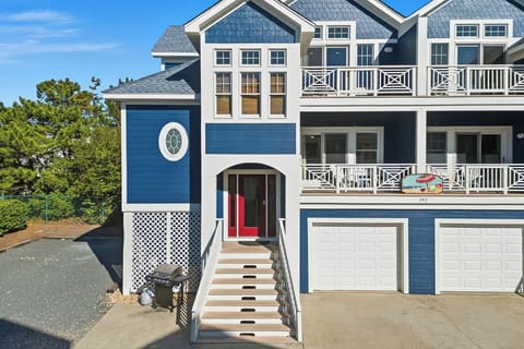 Front Aerial of Big Blue (North)
