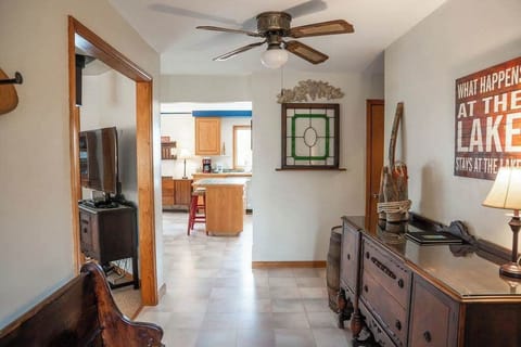 Welcome to Lake Orachrd View- Bright entryway leading directly into the main living space.