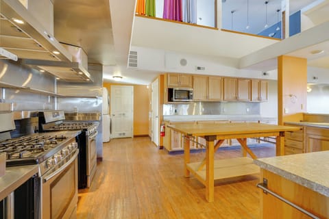 House (4 Bedrooms) | Front of property