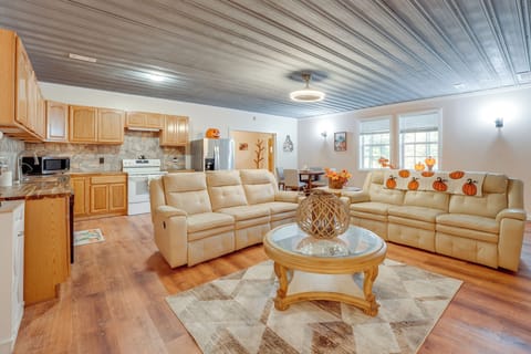 House (1 Bedroom) | Front of property