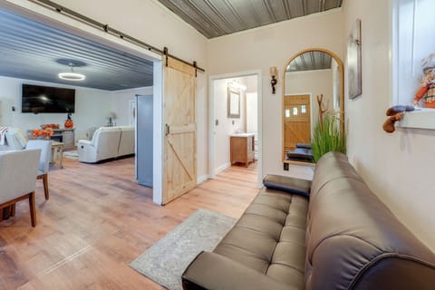 House (1 Bedroom) | Interior