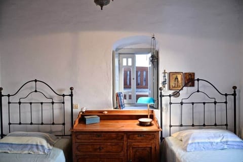 Twin Bedroom in Ground Floor