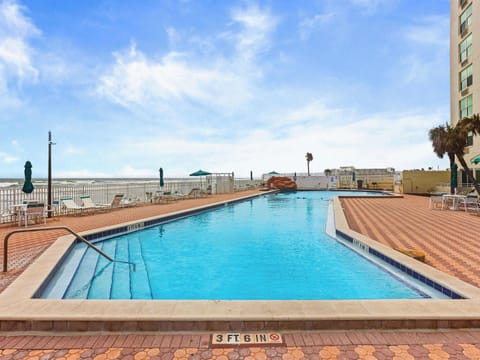 Welcome to Harbour Beach Resort 105