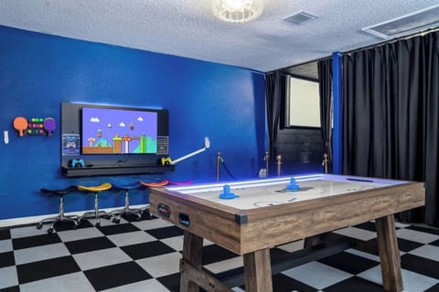 ~ WHAT'S BETTER THAN HAVING YOUR PERSONAL GAME ROOM? ~