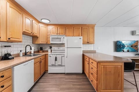 Everything you need to cook, snack, and gather comfortably.