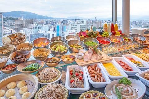 Daily buffet breakfast for a fee