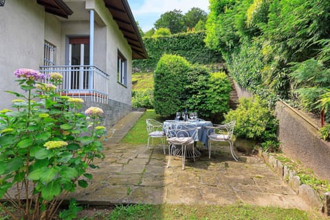 Villa, 3 Bedrooms, Terrace, Garden View | Garden