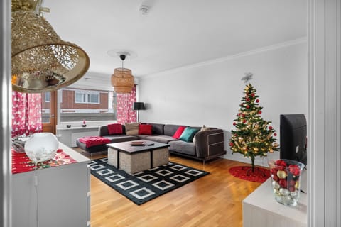 Superior Apartment, 3 Bedrooms, Balcony, City View | Living area | TV