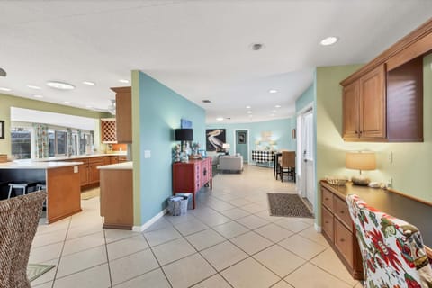 Endless Summer Entry