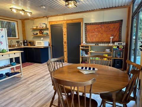 Interior Dinning Table 2406