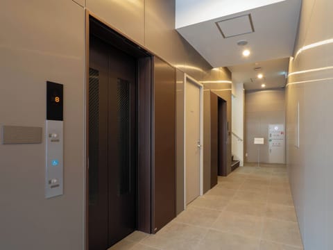 Elevator