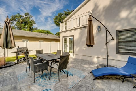 Sarasota Vacation Rental | 4BR | 3BA | 2,430 Sq Ft | 1 Step Required
