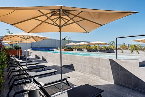 Cool off, look out. Rooftop life in the city.